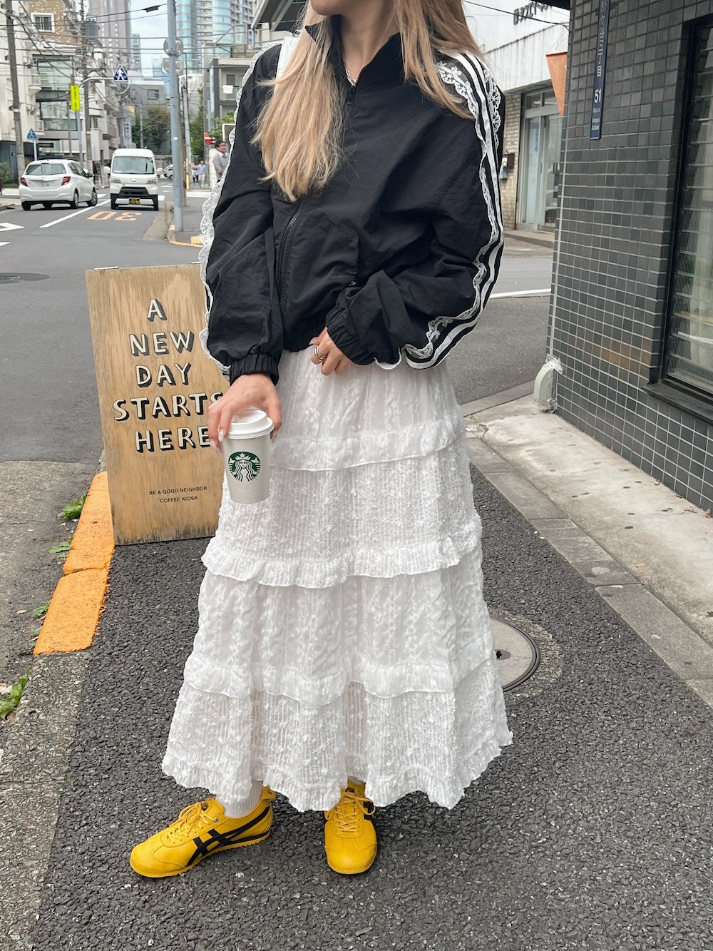 <SL2243632> shining lace tiered skirt