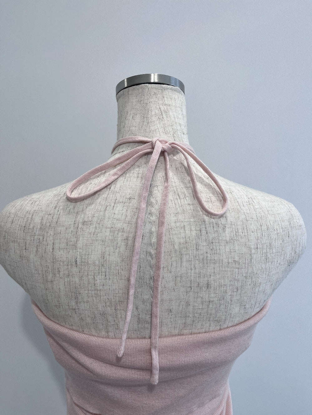 ※残りわずか! <SL2242626> バラチョーカー付オフショルトップス