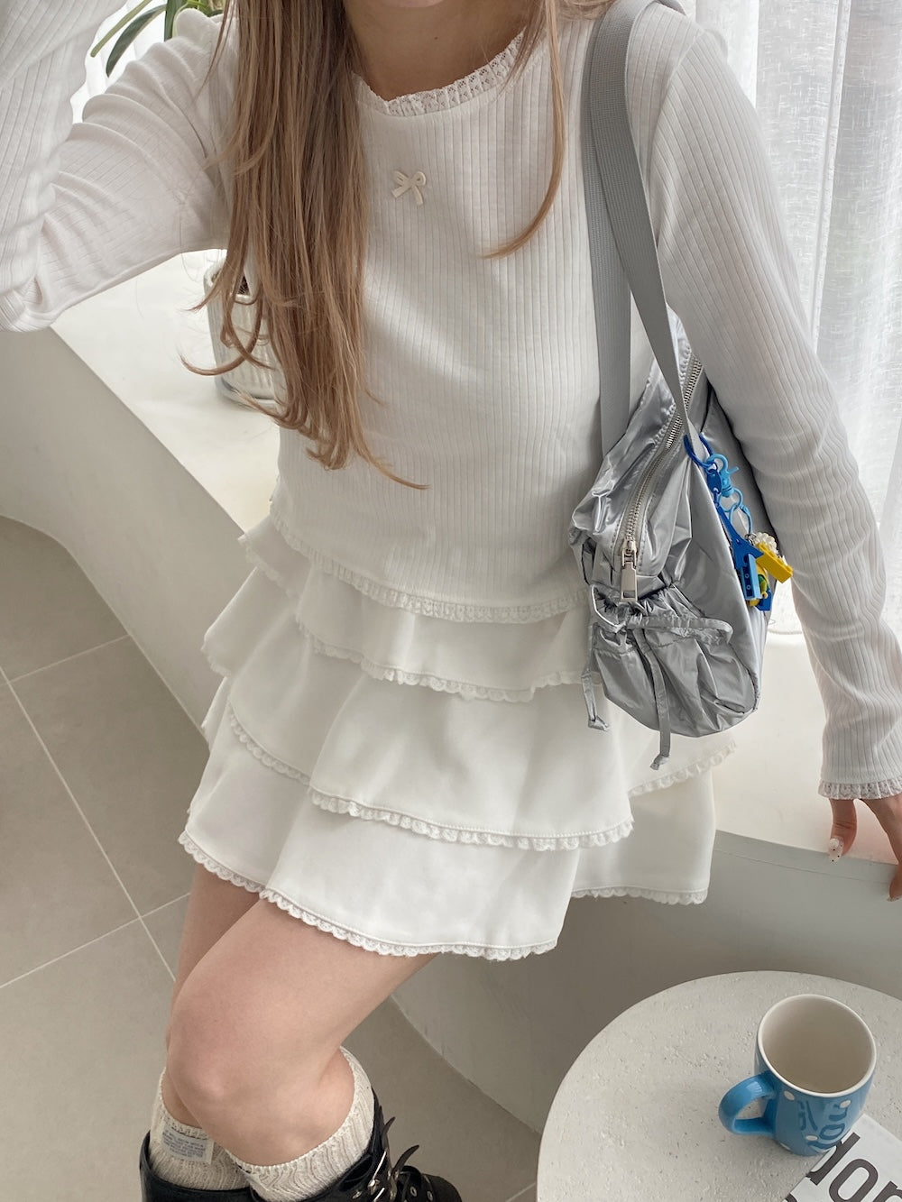 <SL2251658> レースネックシンプルリボントップス