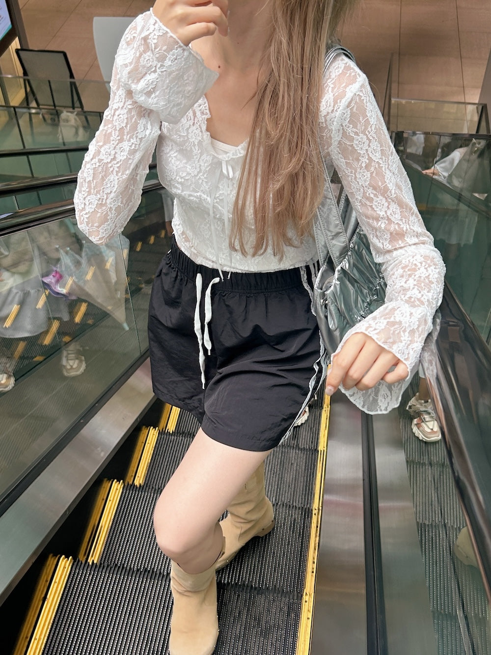 ※ラスト1点!<SL2243672> mellow sheer tops