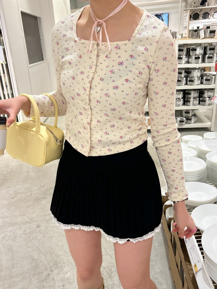 <SL2223719> レトロフラワーワッフルTOPS