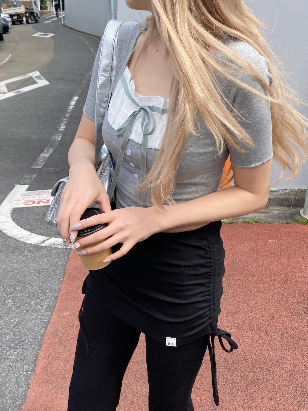 <SL2252617> ドッキングリボンネックトップス