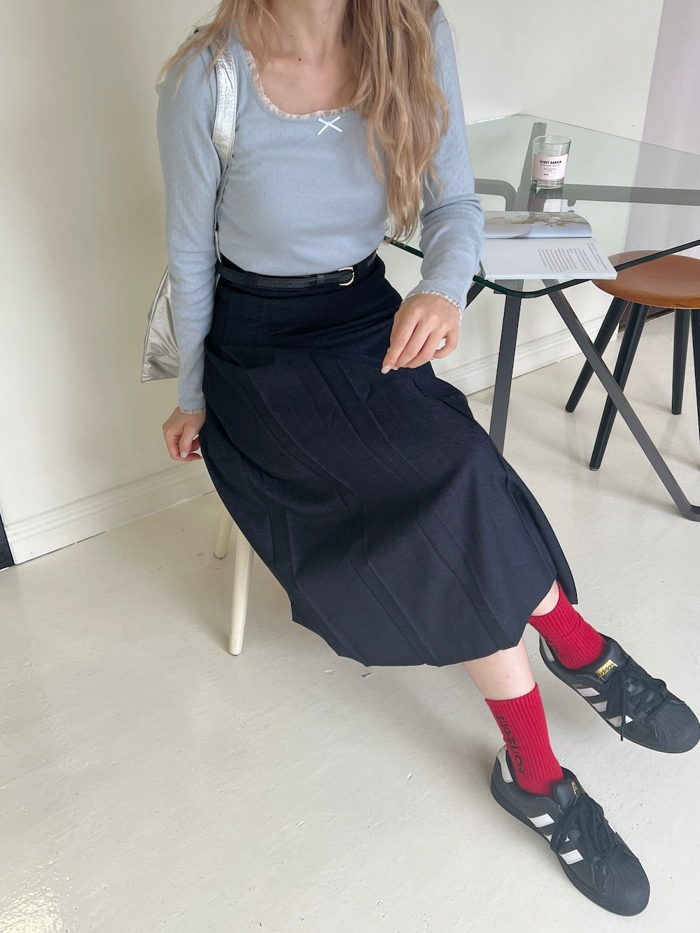 <SL2243675> ribbon point tops