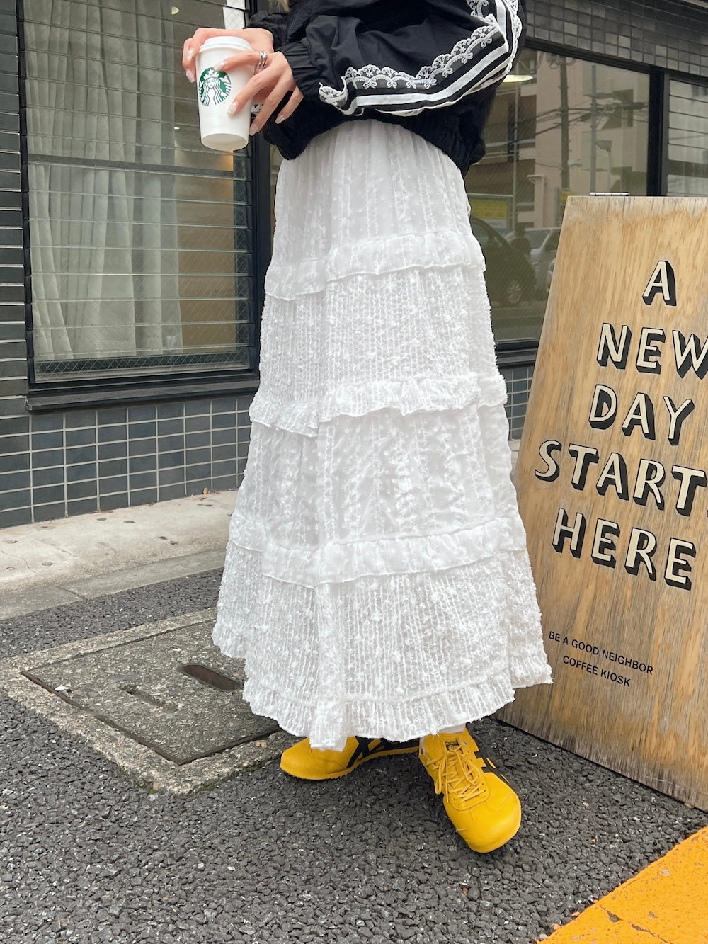 <SL2243632> shining lace tiered skirt