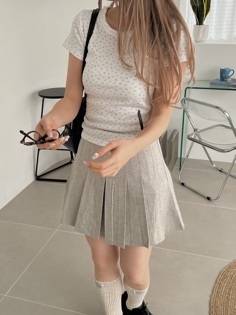 <SL2252614> 小花柄レースネックTシャツ