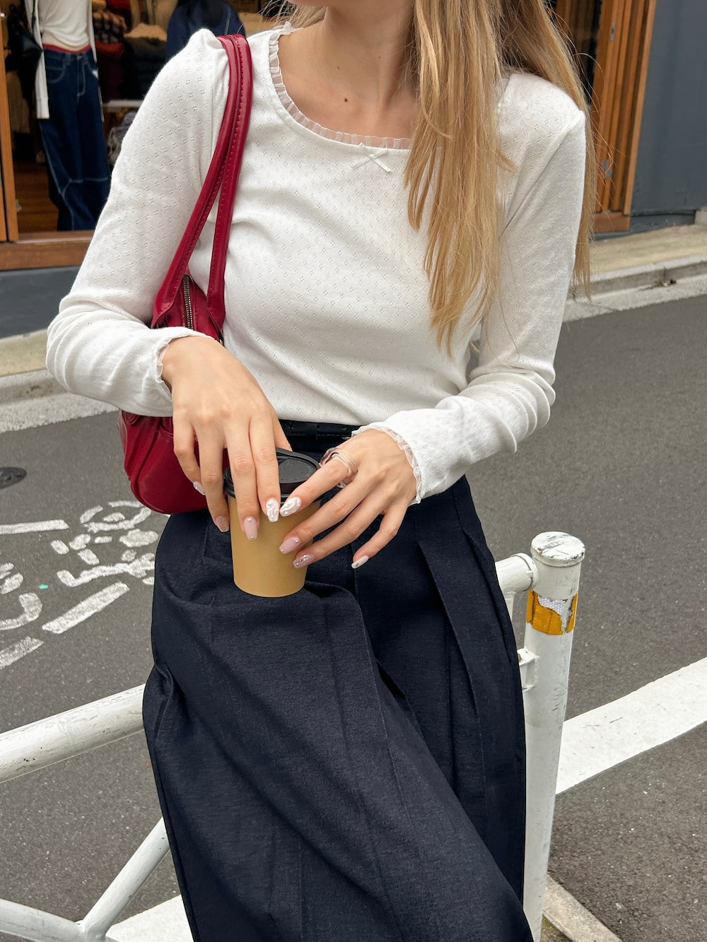 <SL2243675> ribbon point tops
