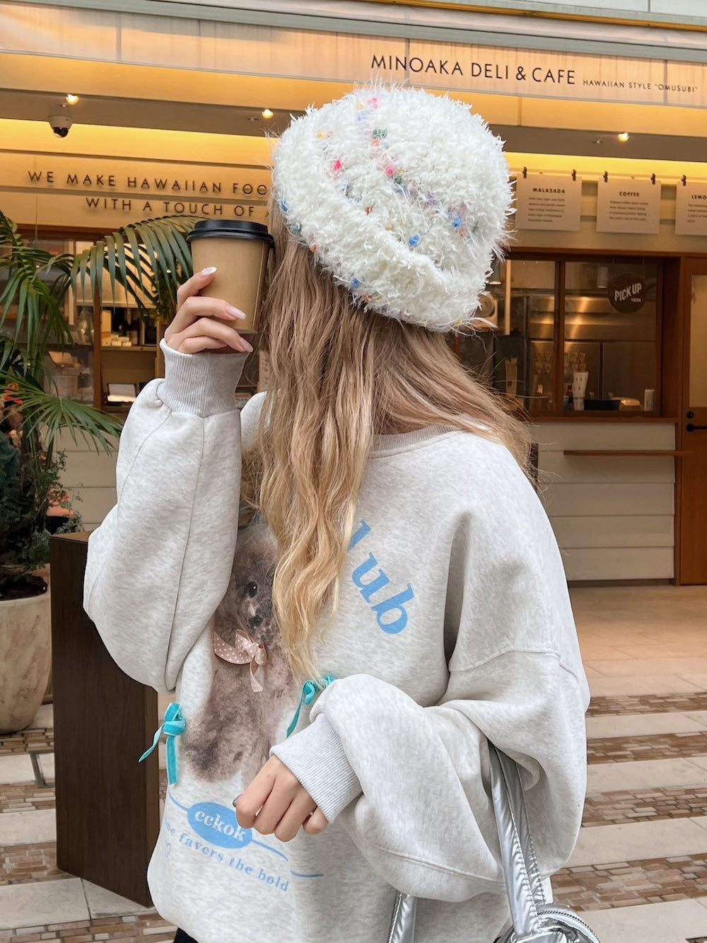 <SL5243604> dippin dots bucket hat