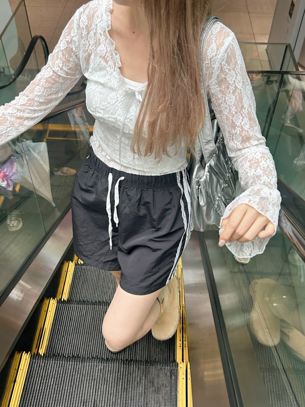 ※ラスト1点!<SL2243672> mellow sheer tops