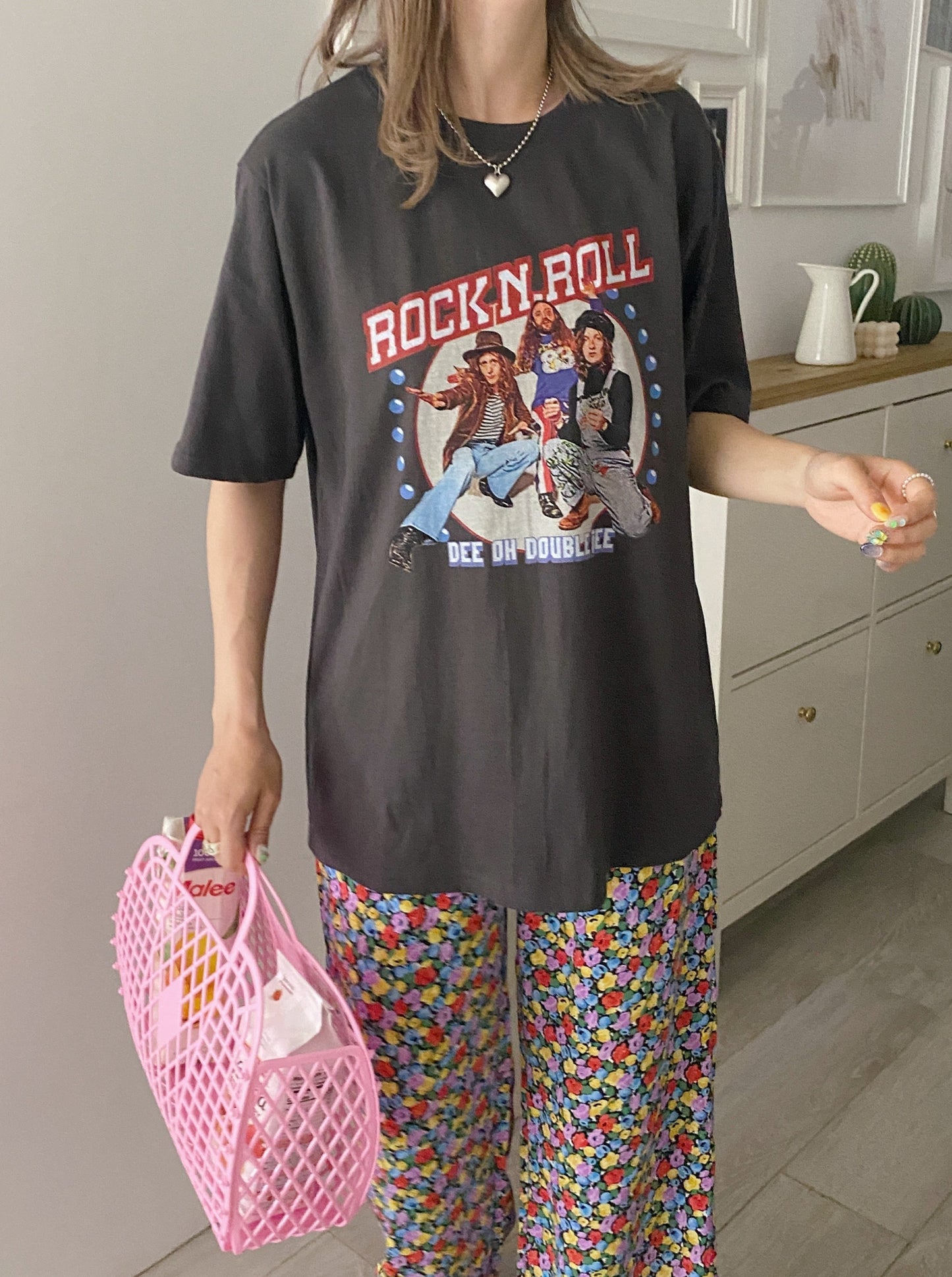 <SL2232709> ROCK T