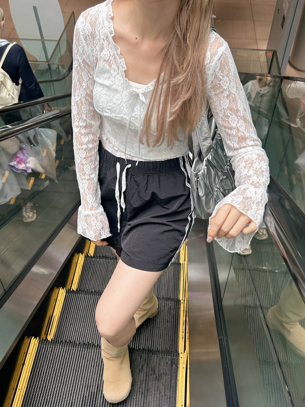 ※ラスト1点!<SL2243672> mellow sheer tops