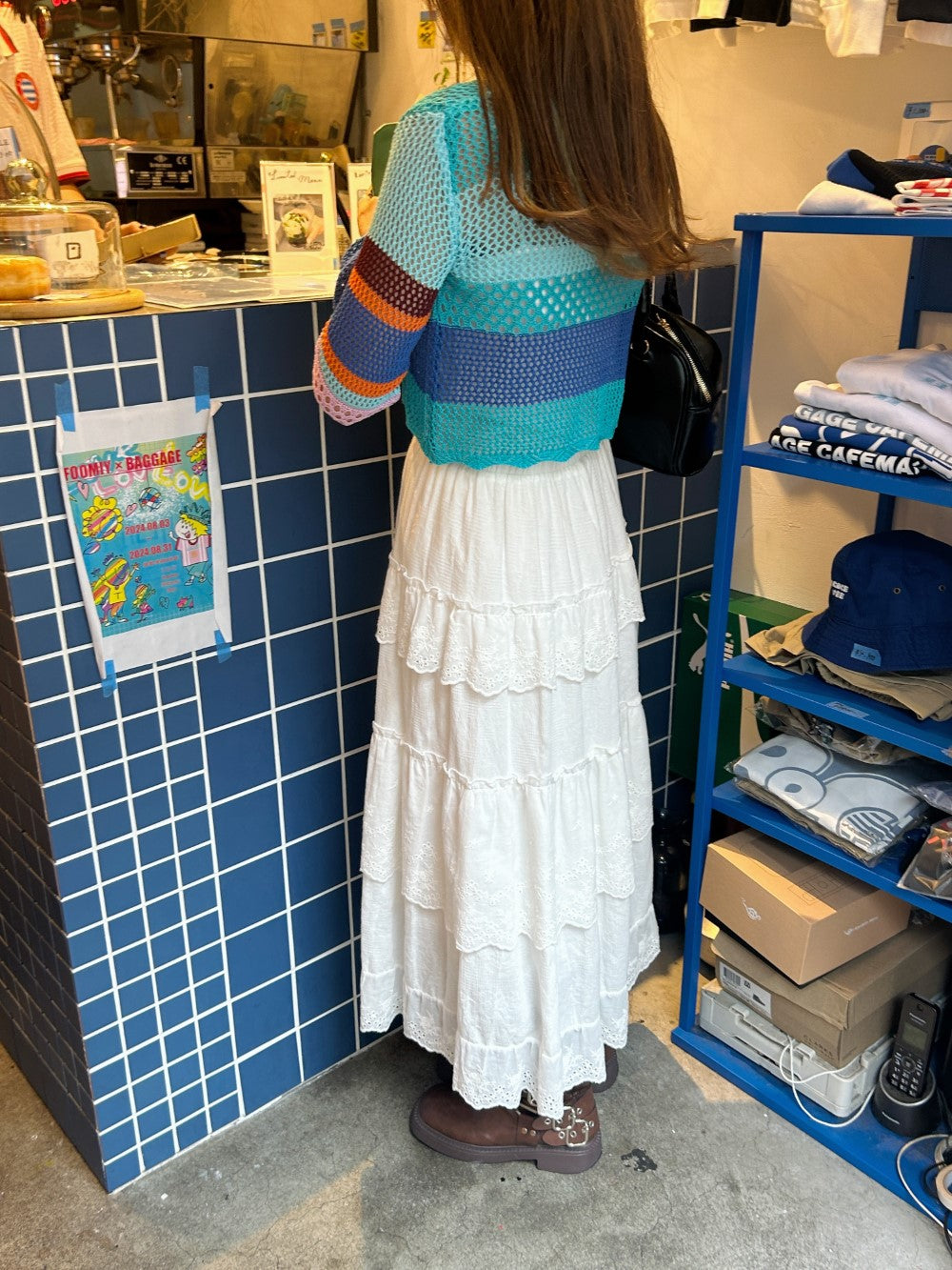 <SL2243618> マルチメッシュクロップドトップス