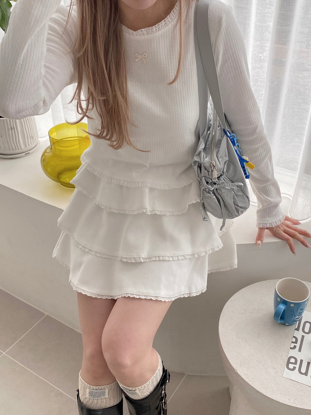 <SL2251658> レースネックシンプルリボントップス