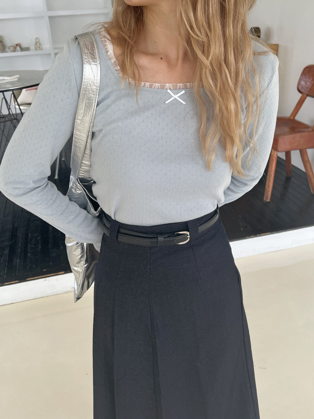 <SL2243675> ribbon point tops