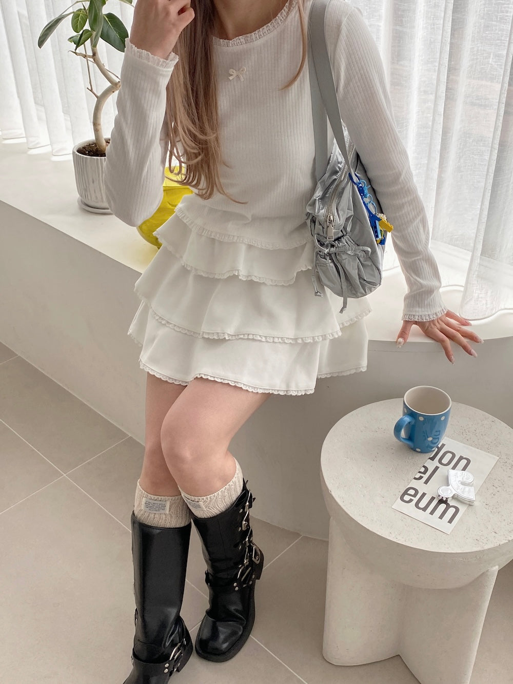 <SL2251658> レースネックシンプルリボントップス