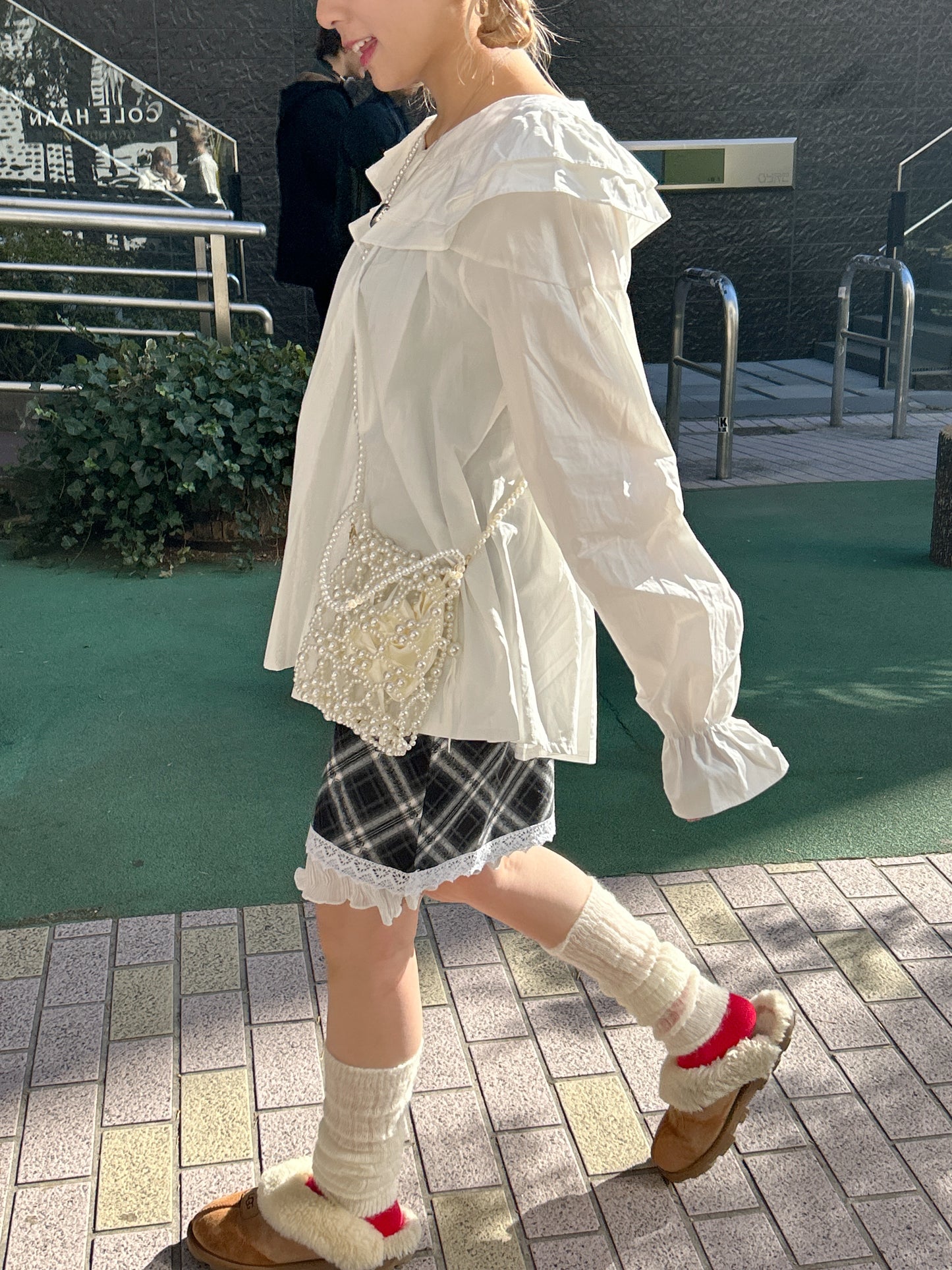 <SL2234627> ダブルフリルカラーチュニック
