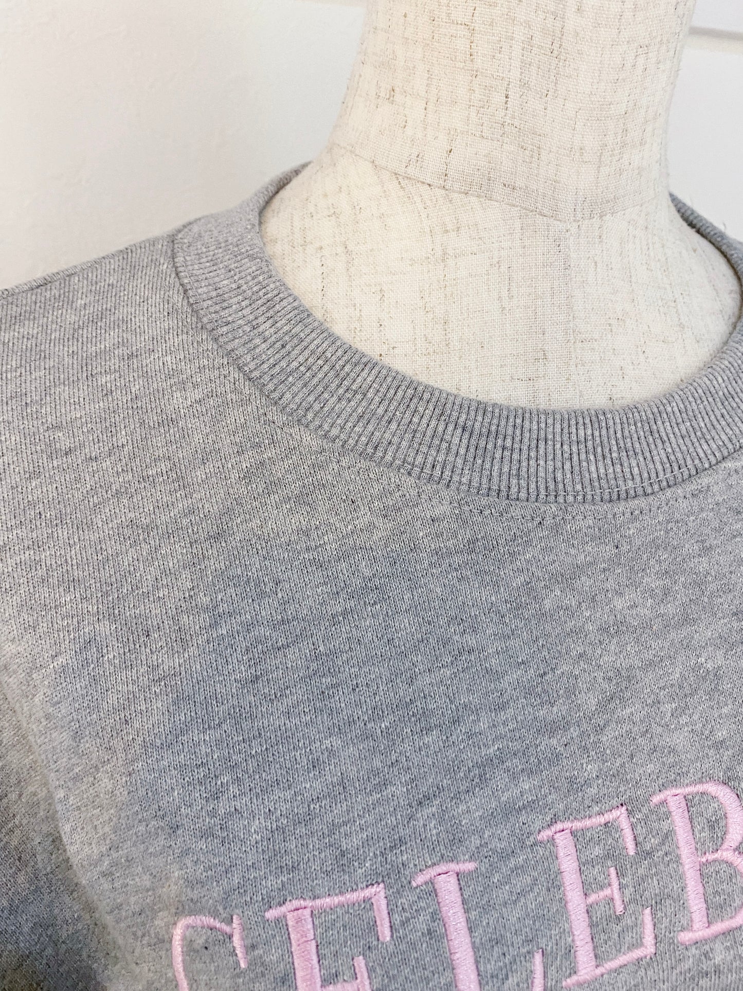 1,000円オフ!<SL2234611> lettering middleスウェット