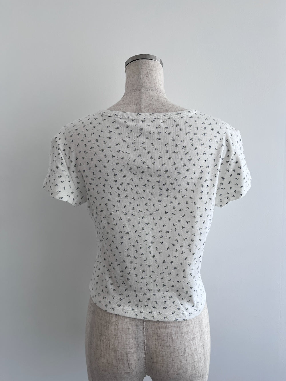 <SL2242614> romantic flower tee