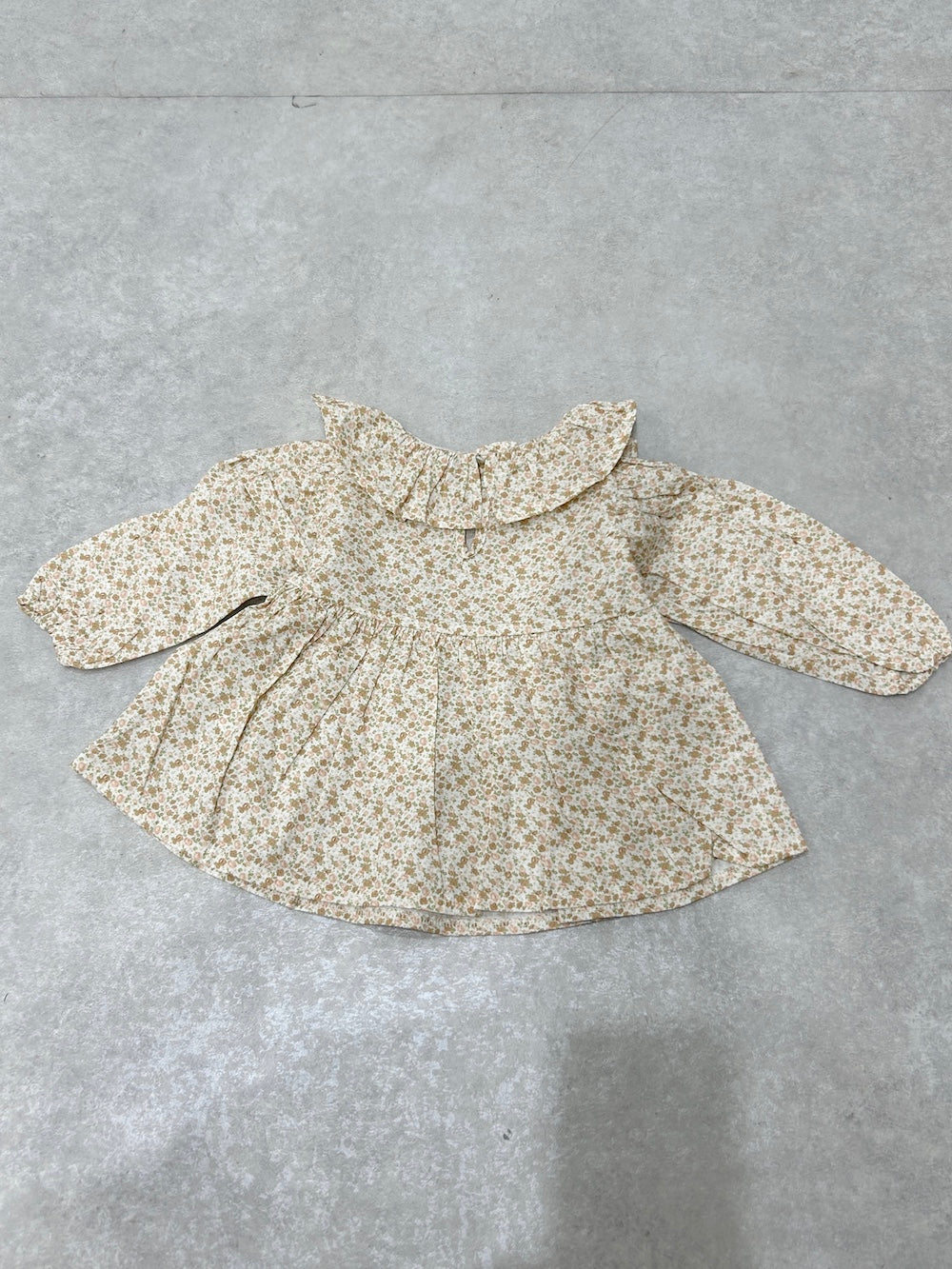 <LB2234009> フラワーブラウス