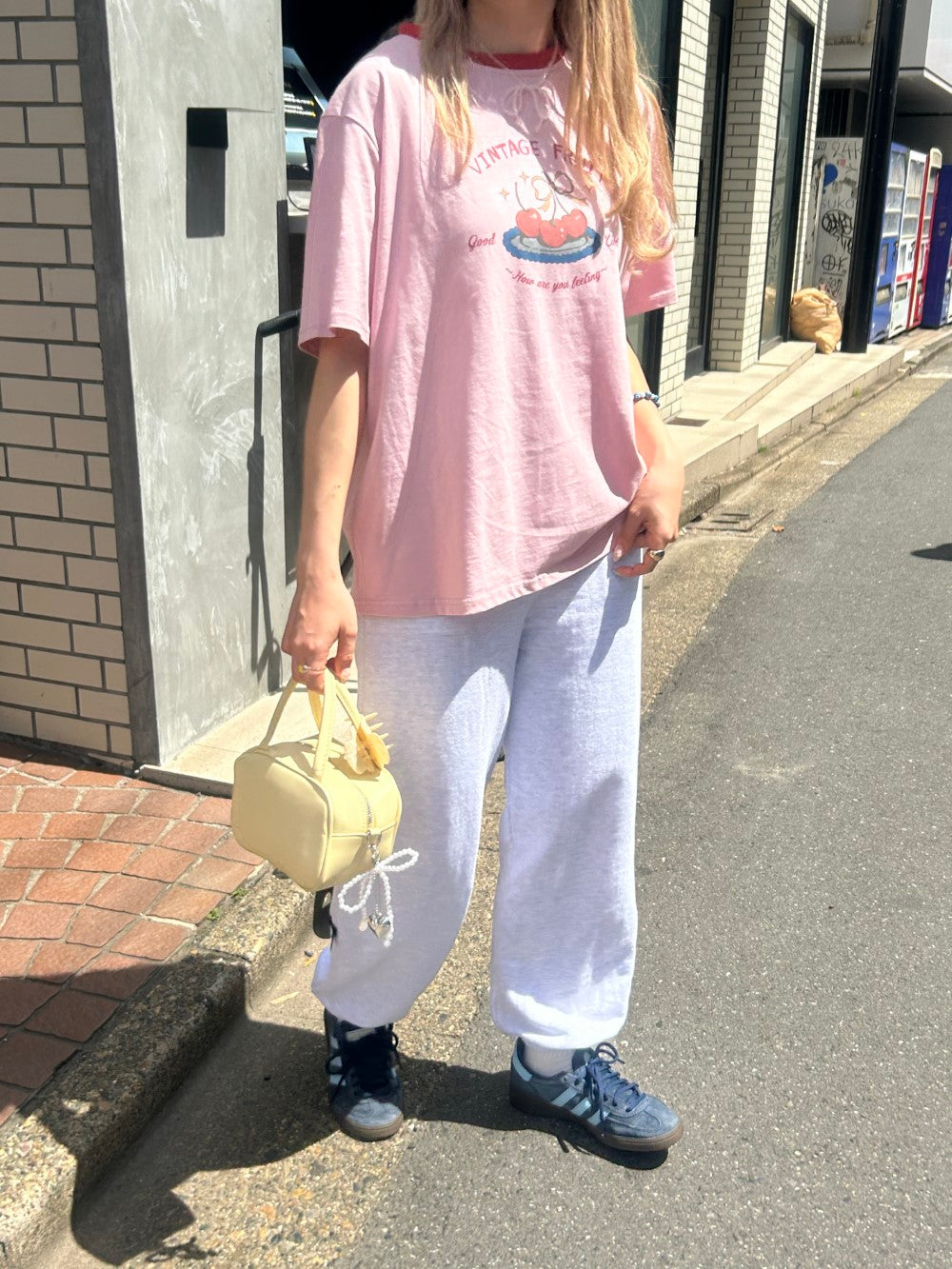 <SL2242663> fruit ringer tee