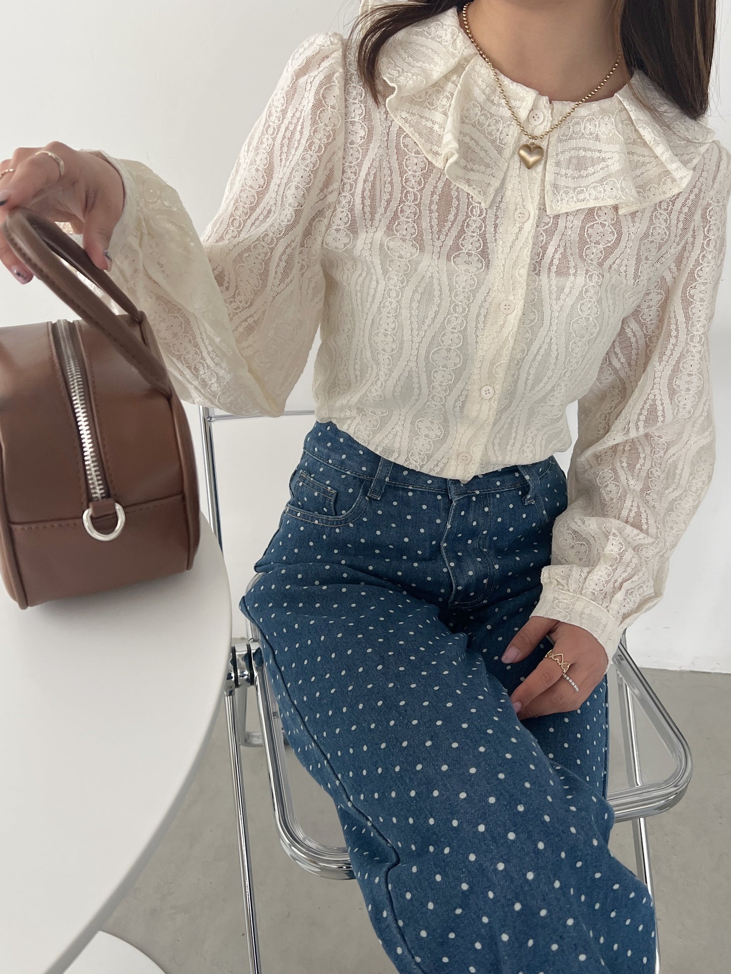 <SL2234639> vintage like frill blouse