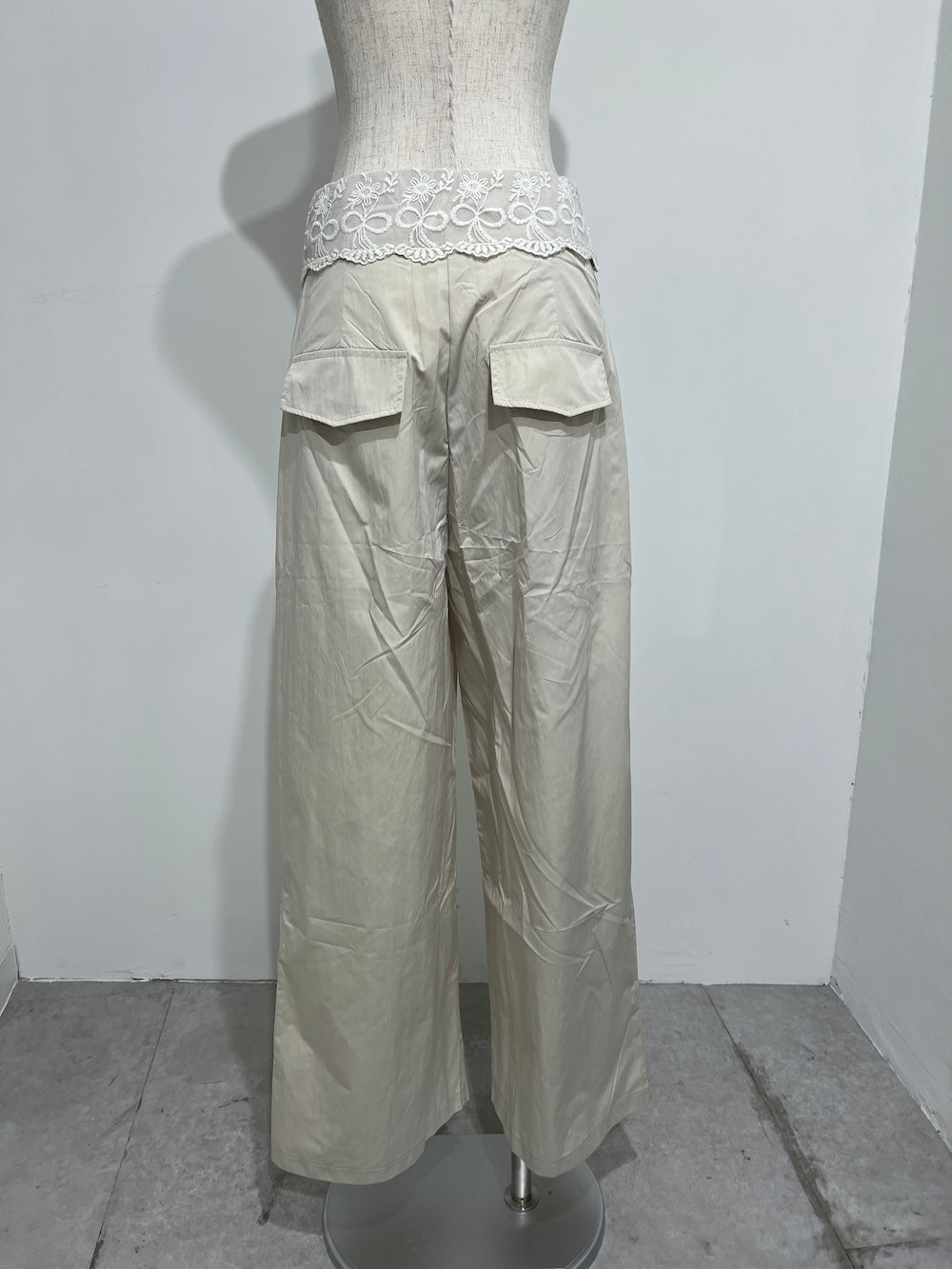 <QU2243203> ウエストリボンデザインワイドパンツ