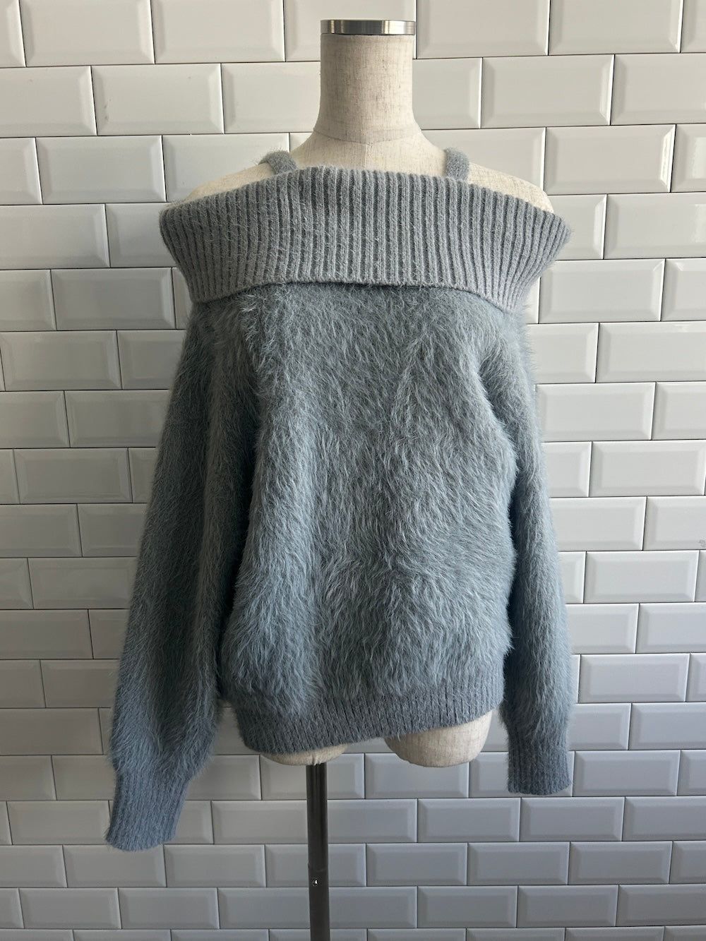 <RN2244004> オフショルニットトップス