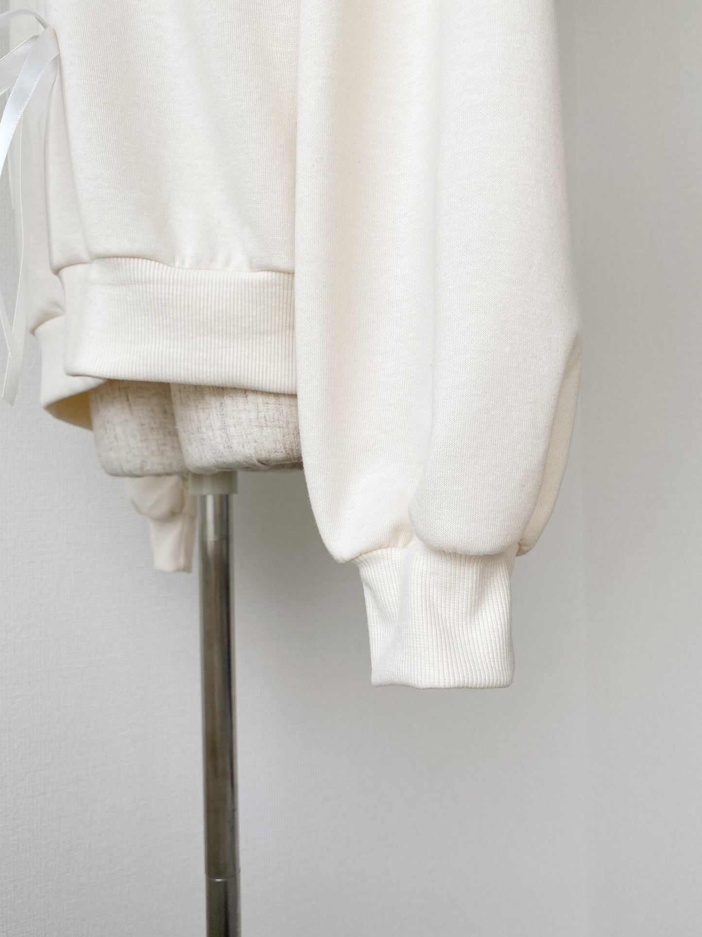 ※残りわずか! <SL2241604> ribbon point sweat