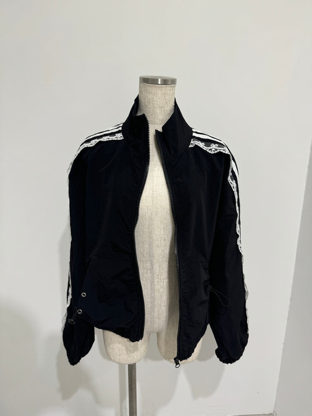 <SL2243650> romantic lace line parker