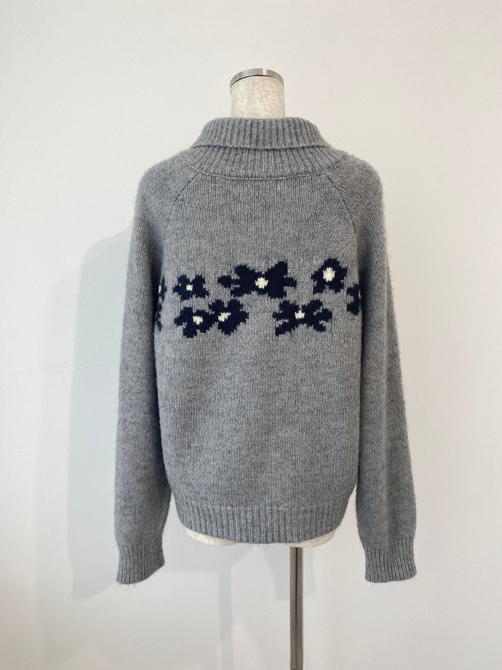 <SL2243678> flower zip knit cardigan