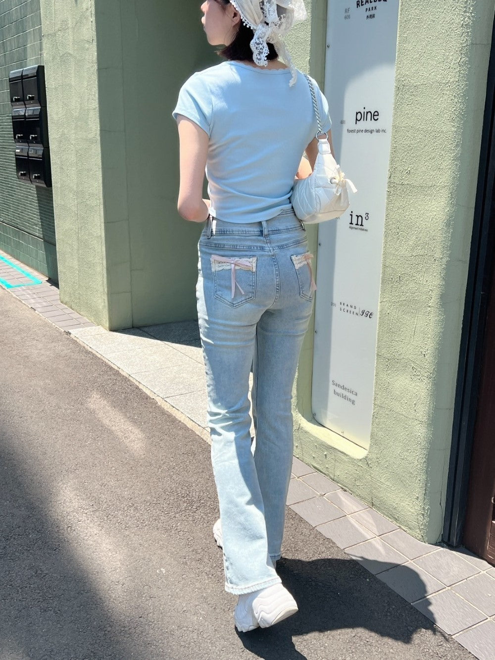 <SL2242643> バックリボンポイントフレアデニム