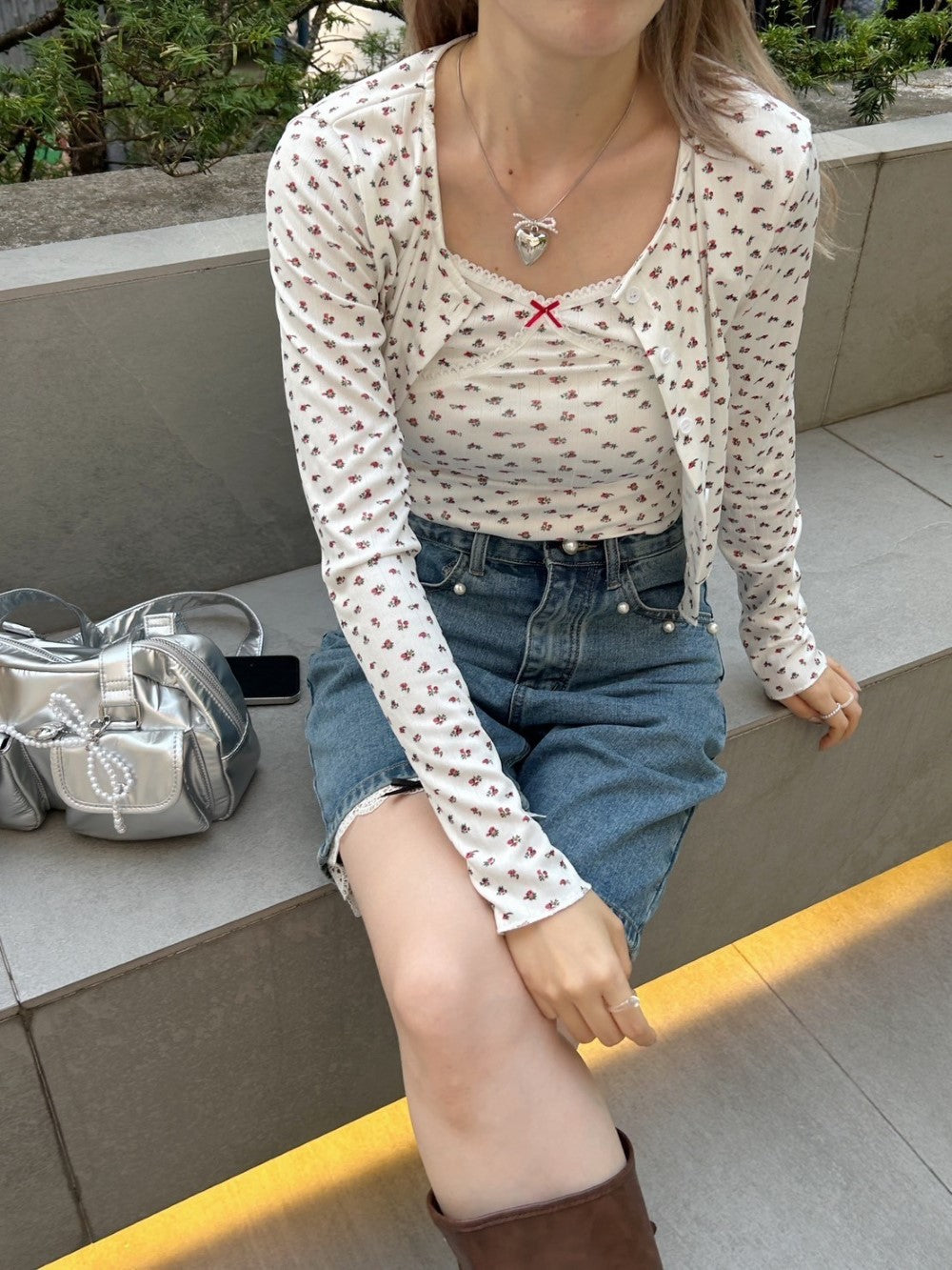<SL2242629> lovely flower ensemble