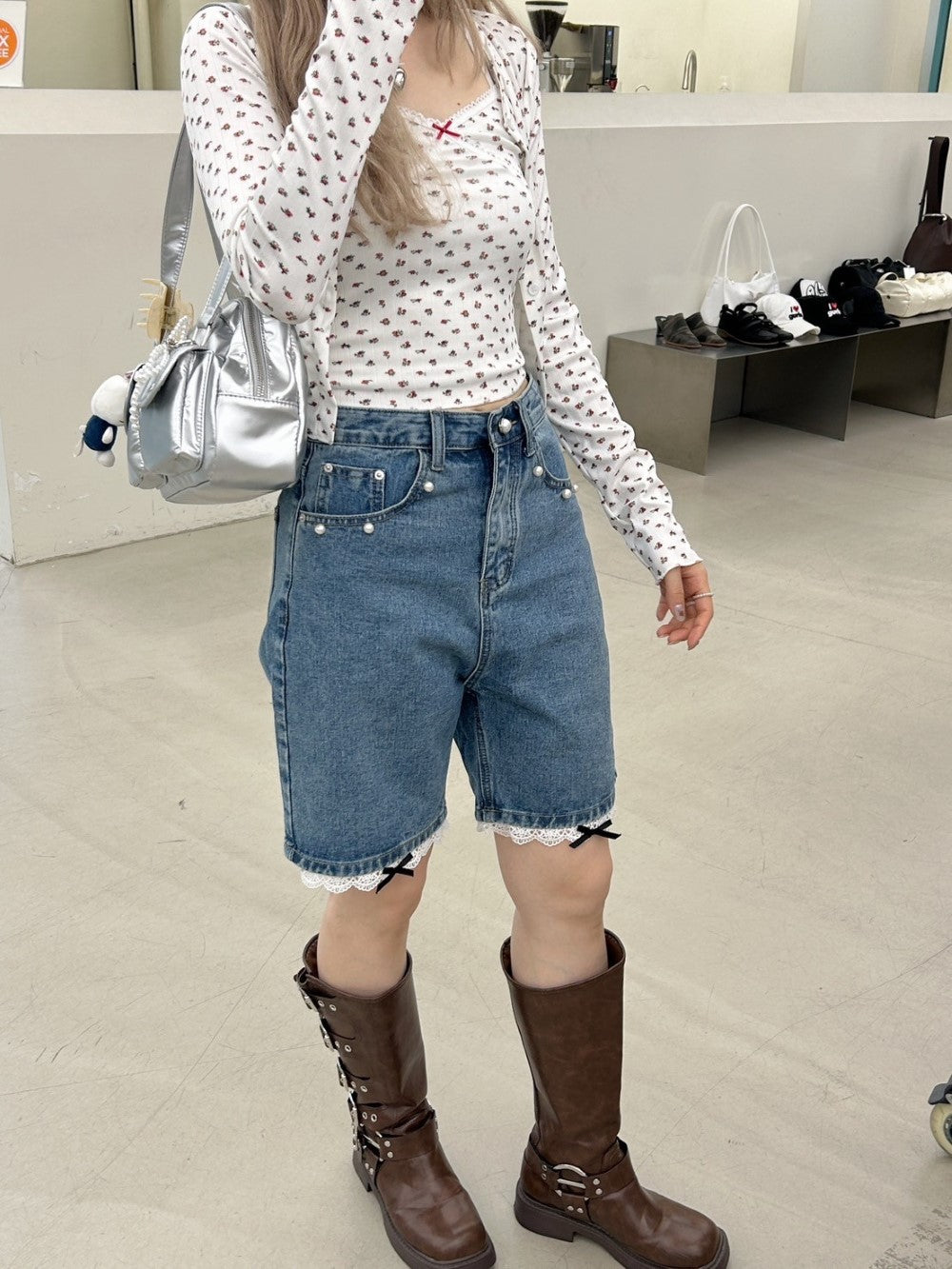 <SL2242629> lovely flower ensemble