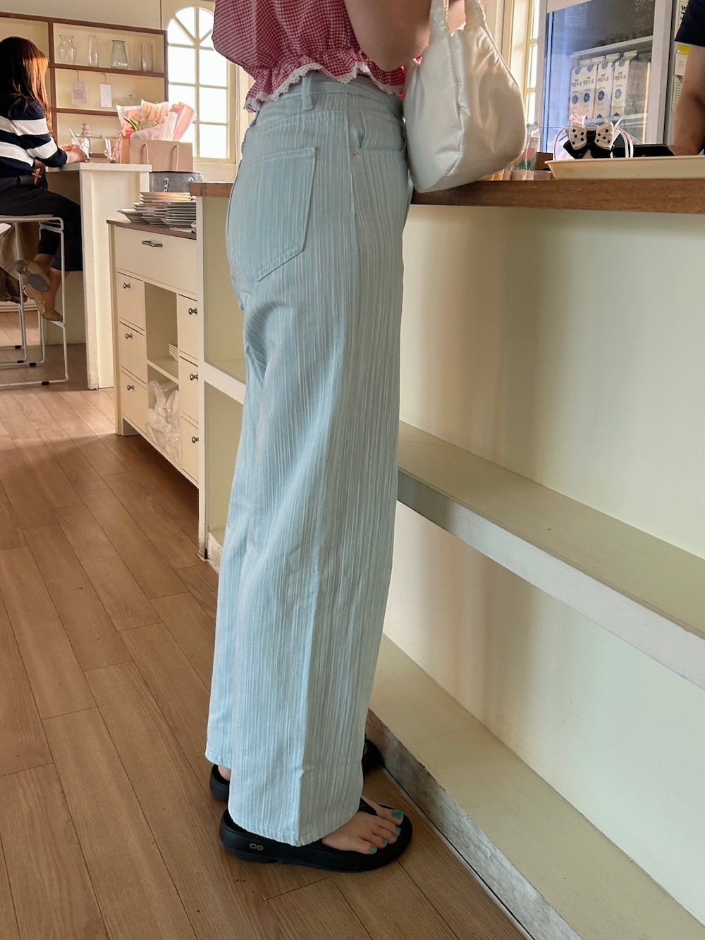 <SL2242648> stripe color pants
