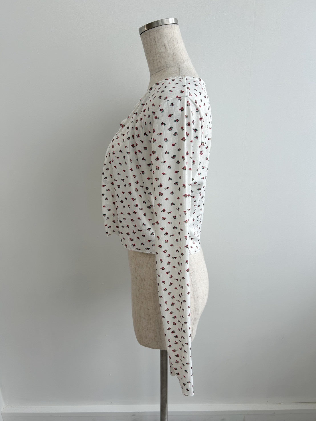 <SL2242629> lovely flower ensemble