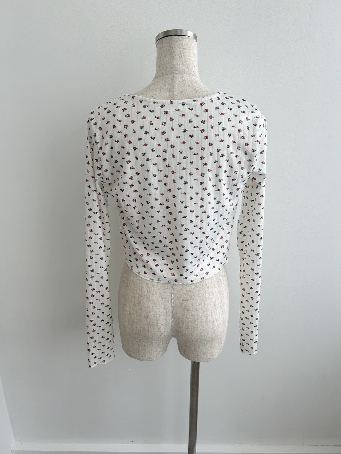<SL2242629> lovely flower ensemble