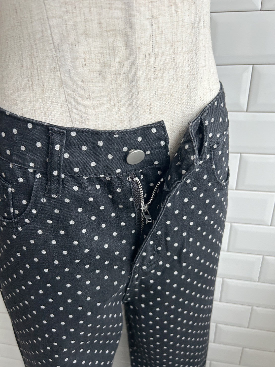 <SL2242647> dot denim pants