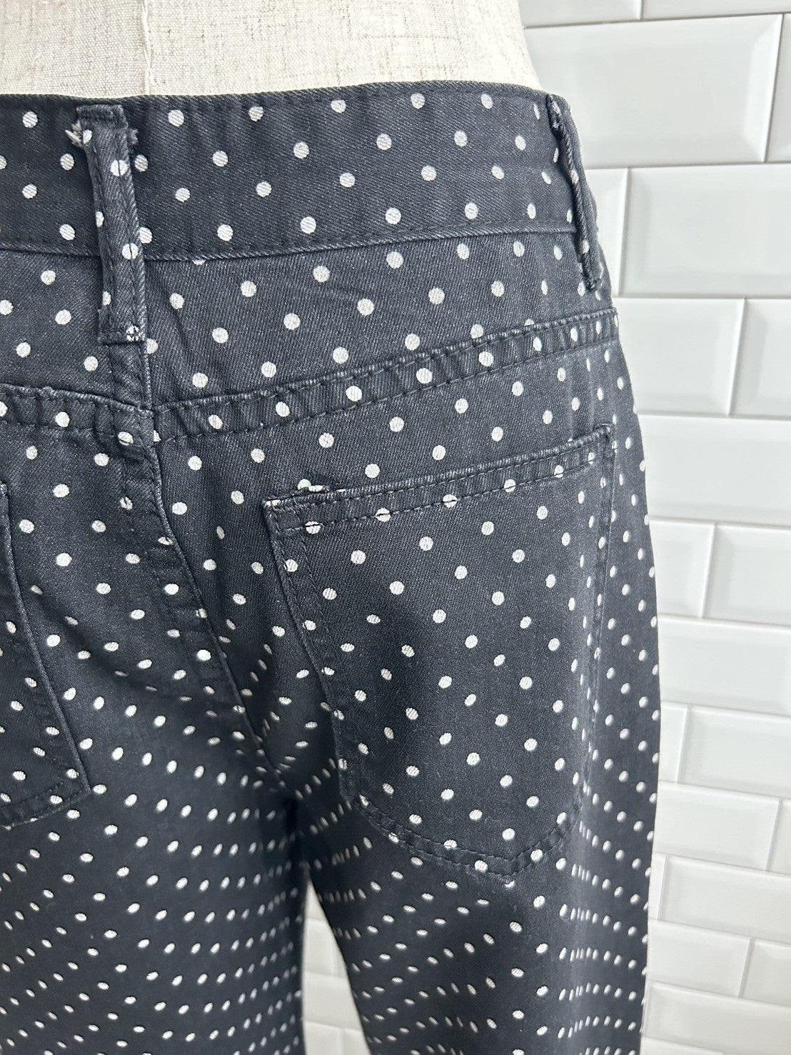 <SL2242647> dot denim pants