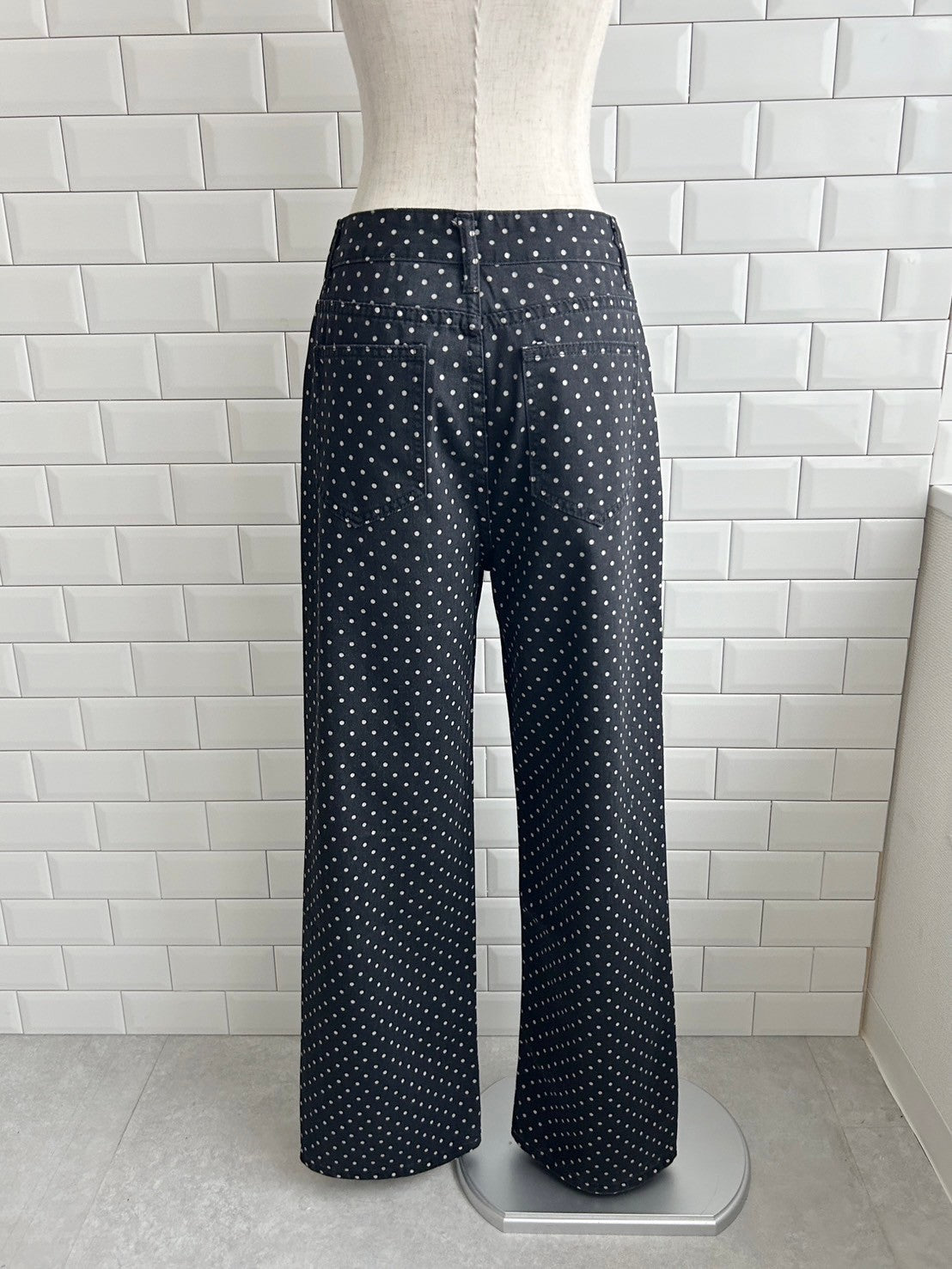 <SL2242647> dot denim pants
