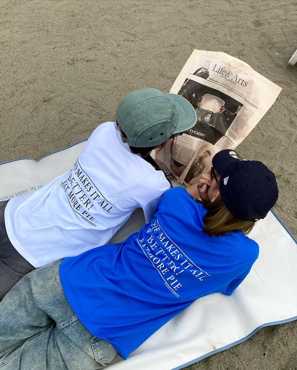 <CH2242805> バックプリントTシャツ