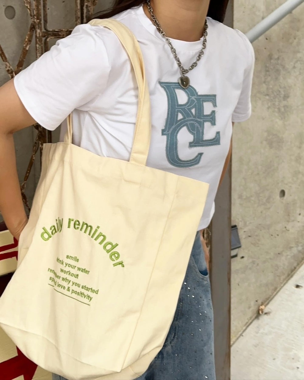 <CH1242807> ロゴトートバッグ