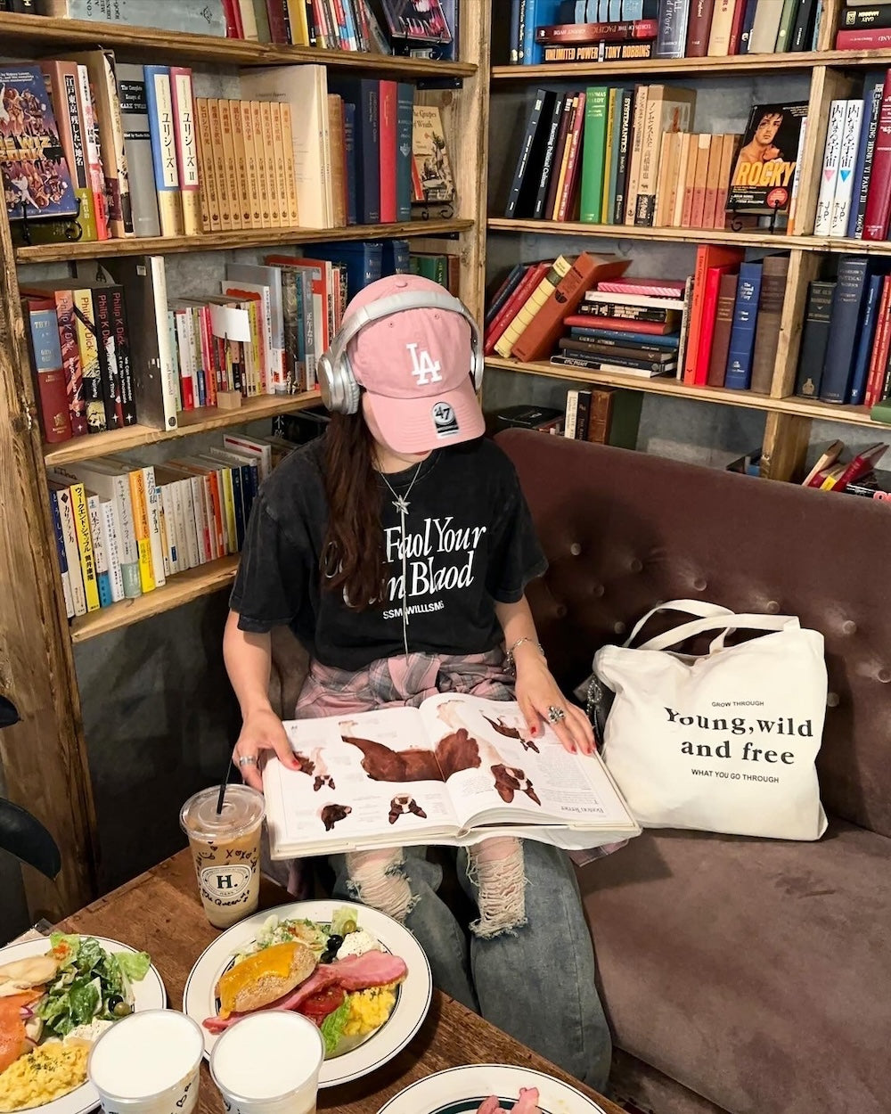 <CH2242819> ロゴTシャツ