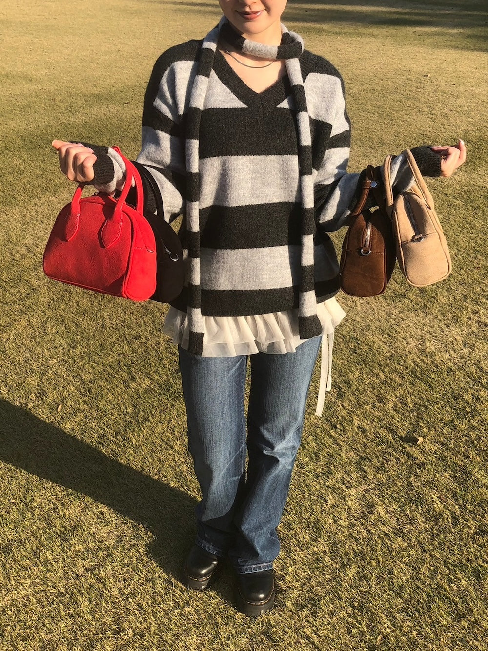 <IN1244704> 2WAYスエードハンドバッグ