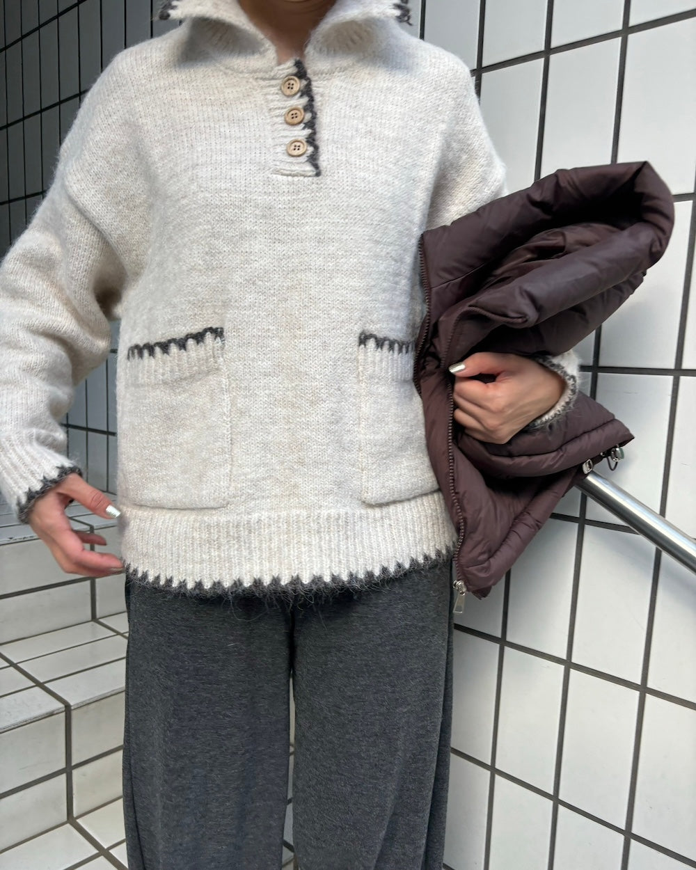 <LI2244106> バイカラーステッチビッグニット