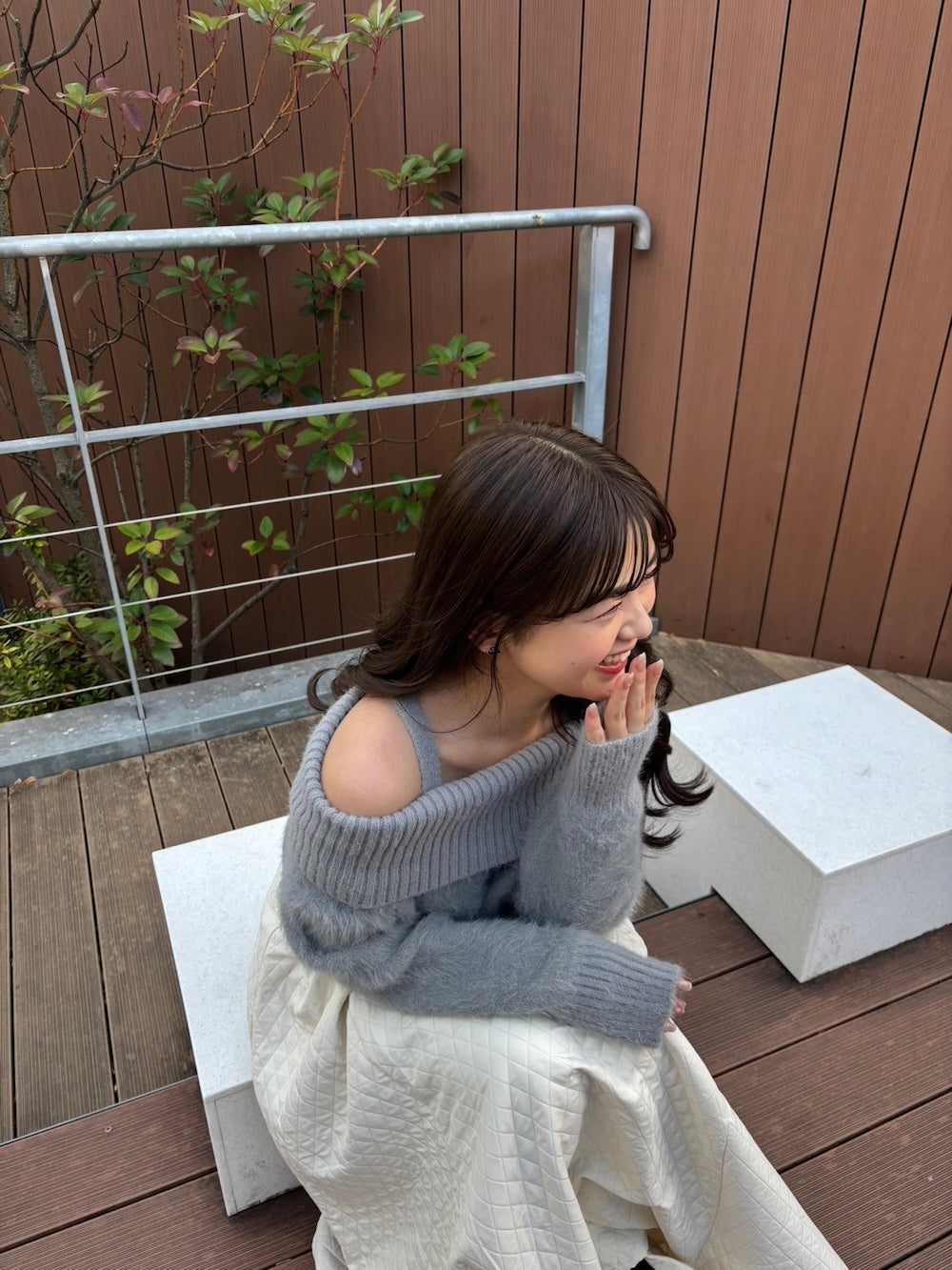 <RN2244004> オフショルニットトップス