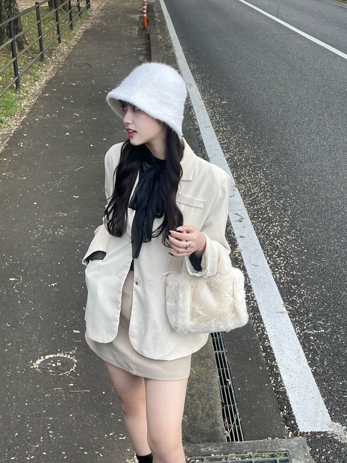 ※残りわずか!<QU1233202> モコモコ2wayバッグ