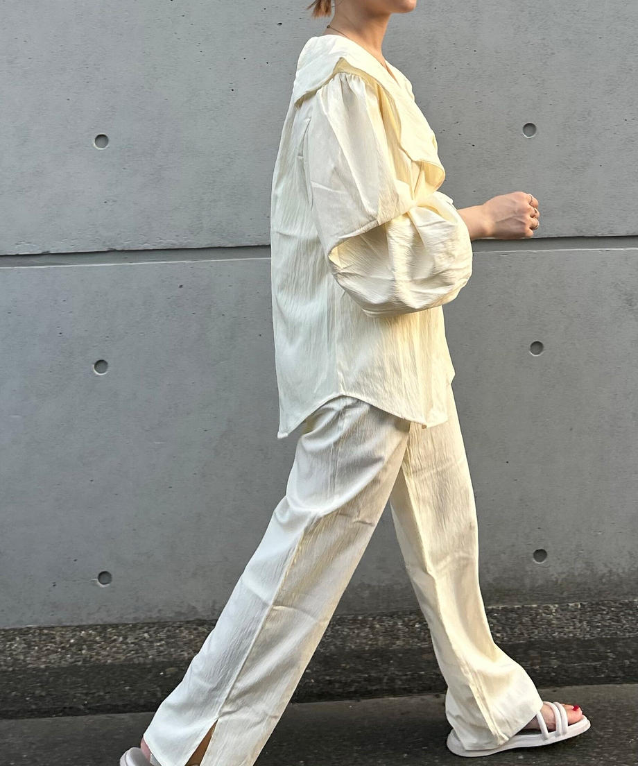 <IT2232418> ビッグカラーフリルセットアップ