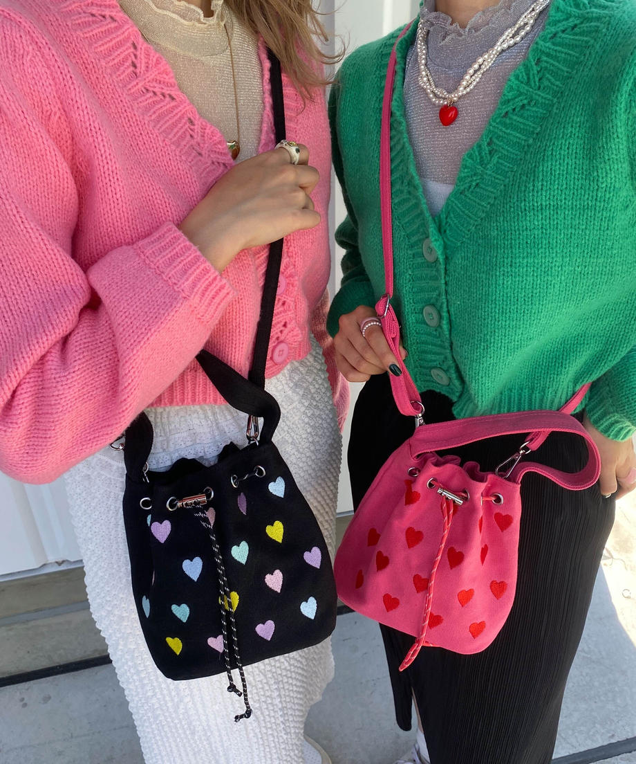 <SL1223701> 2WAYハート刺繍巾着バッグ