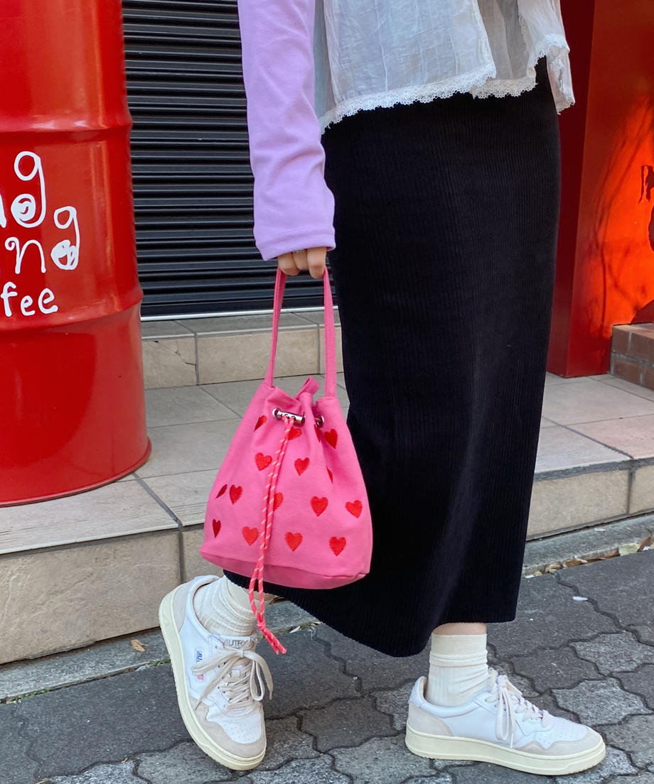 <SL1223701> 2WAYハート刺繍巾着バッグ