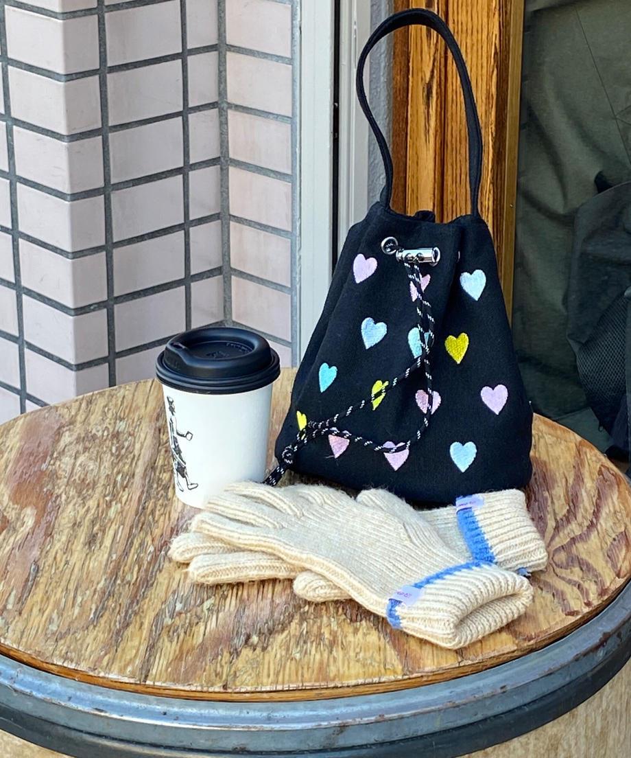 <SL1223701> 2WAYハート刺繍巾着バッグ