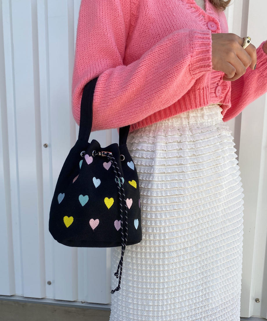<SL1223701> 2WAYハート刺繍巾着バッグ